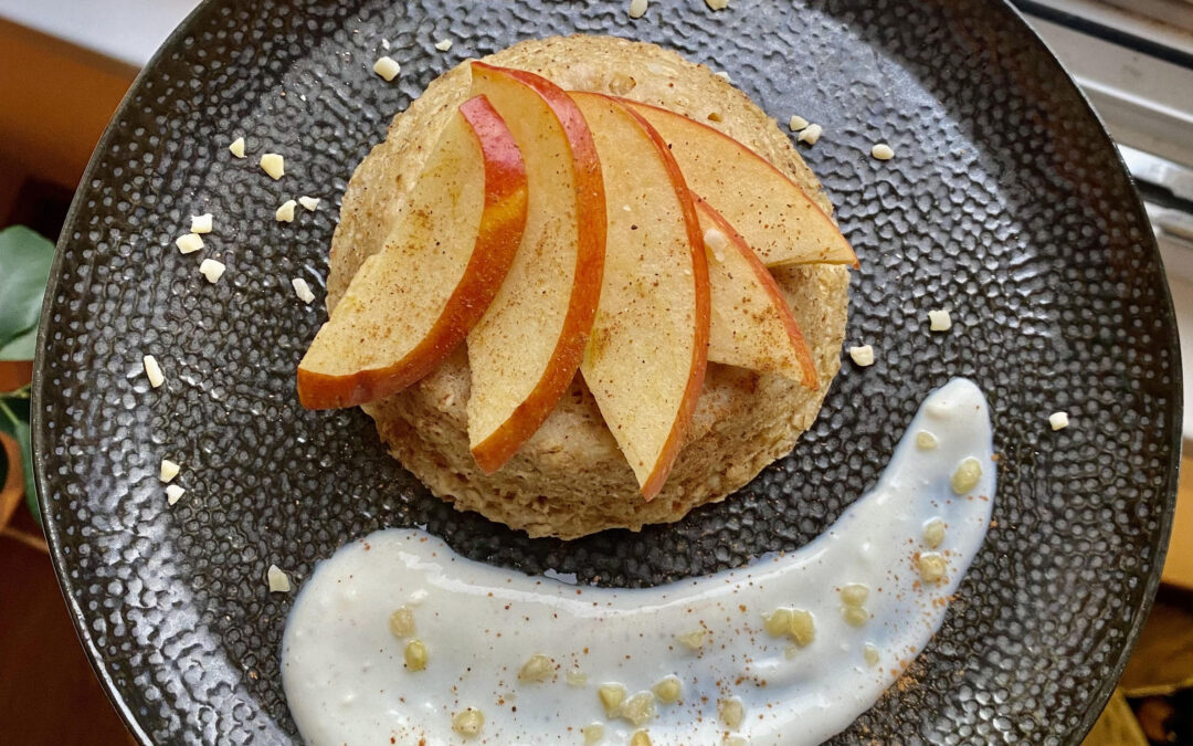 Jablečná bábovička se skořicí